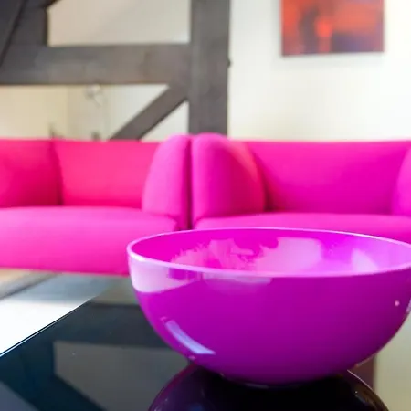 Rasmus Living Luxury Apartments *